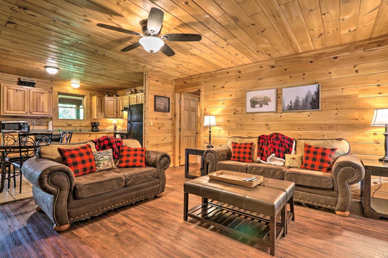 Cabin With Deck And Fireplace Less Than 3 Mi To Dollywood! Pigeon Forge Kültér fotó