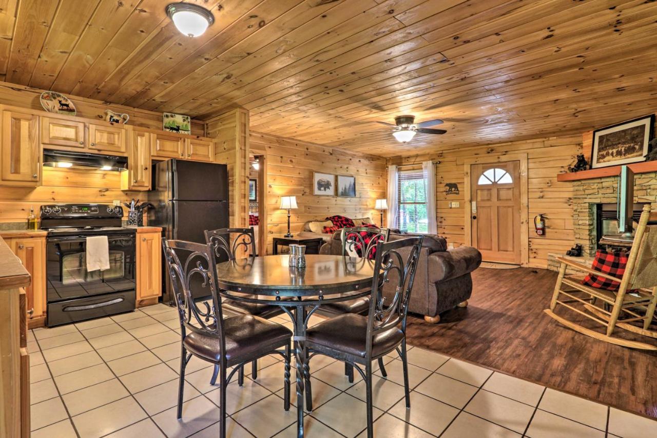 Cabin With Deck And Fireplace Less Than 3 Mi To Dollywood! Pigeon Forge Kültér fotó