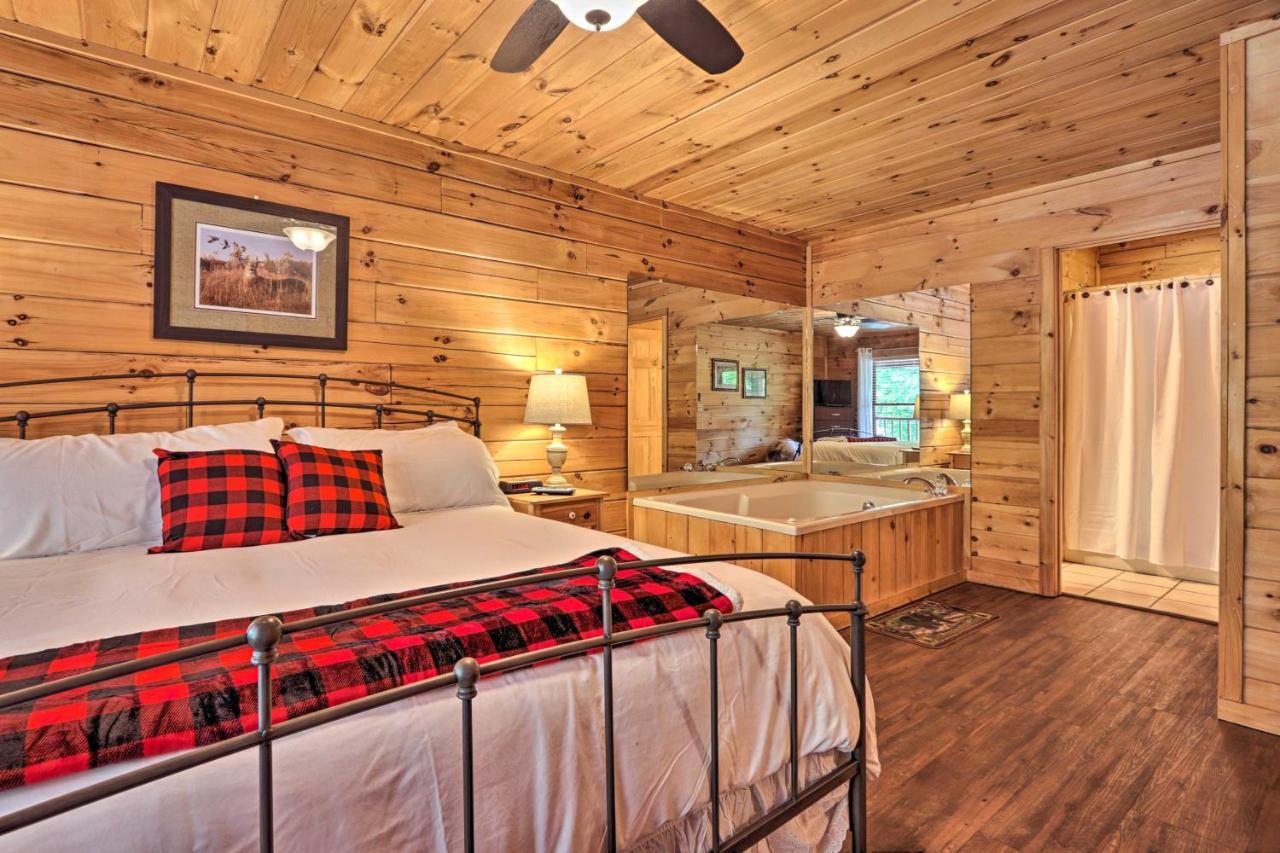 Cabin With Deck And Fireplace Less Than 3 Mi To Dollywood! Pigeon Forge Kültér fotó