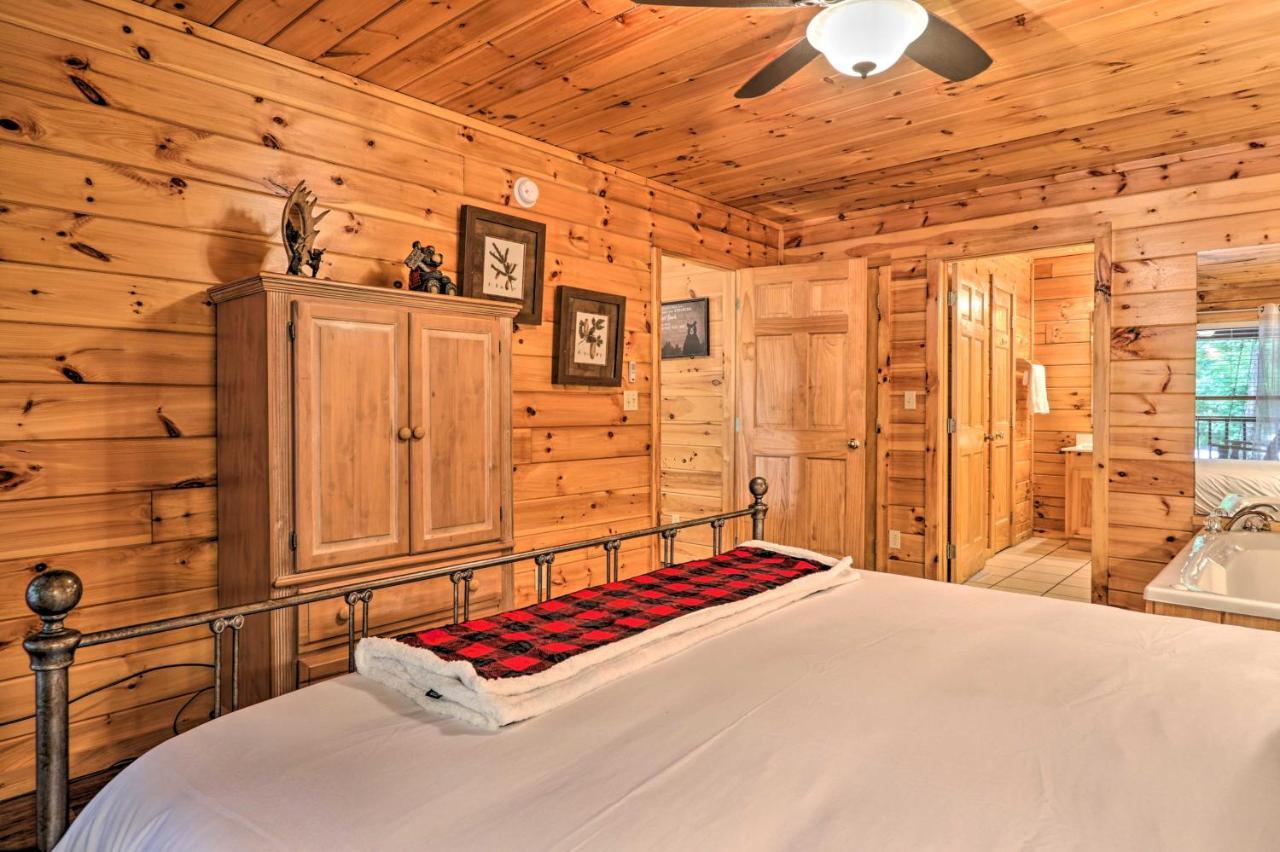 Cabin With Deck And Fireplace Less Than 3 Mi To Dollywood! Pigeon Forge Kültér fotó