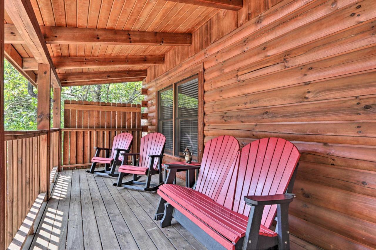 Cabin With Deck And Fireplace Less Than 3 Mi To Dollywood! Pigeon Forge Kültér fotó